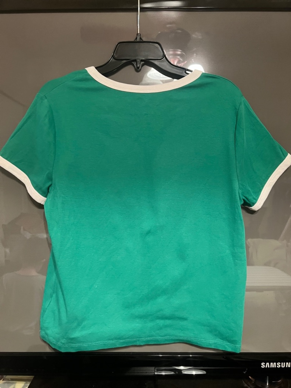 Universal Thread Sweatshirt, Tee, and Sweatpants - Picture 14 of 15